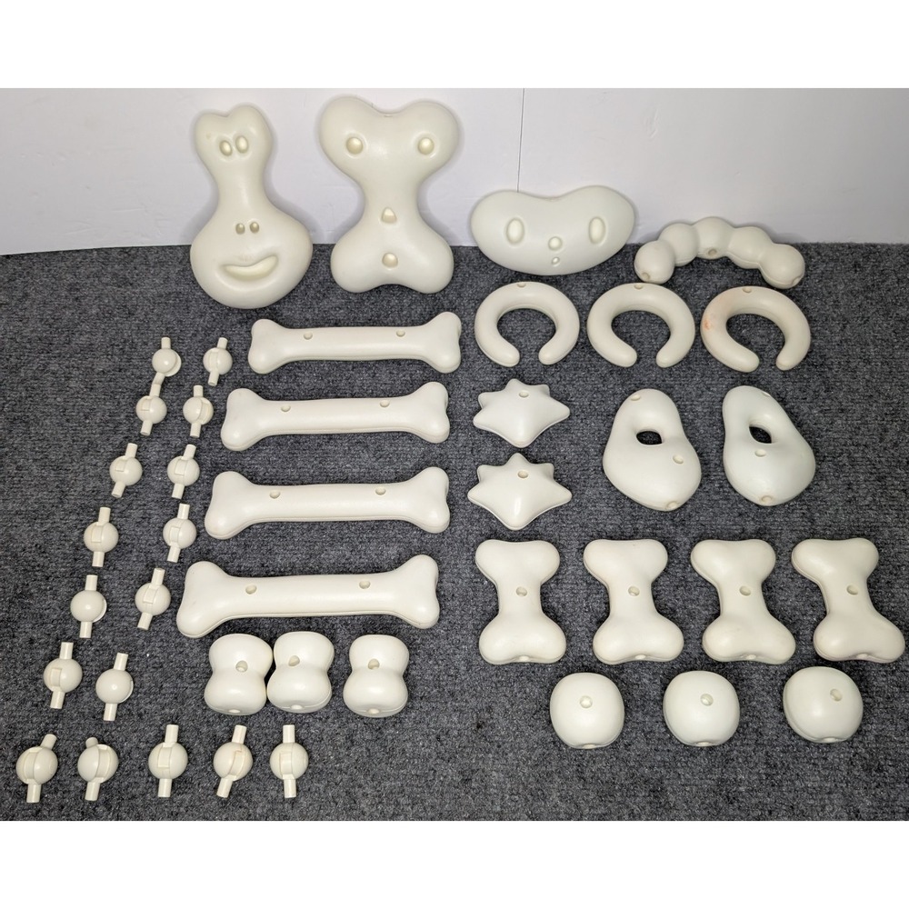 42 Piece Curious Bonz Bones a building bone-anza! 1998 Building Skeleton Incomp.